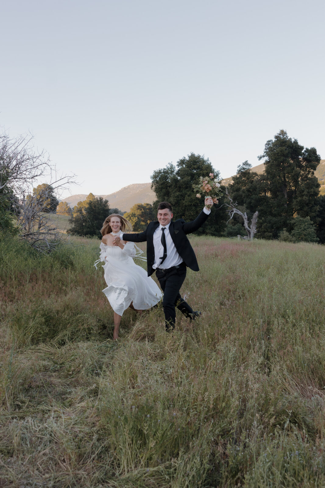 Romona CA wedding photography by Kassidy Klicks